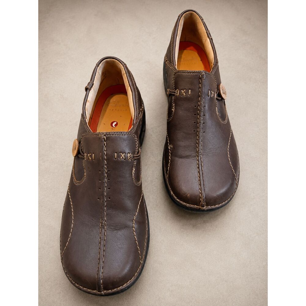 Clarks Artisan Women's Black Leather Loafers 7.5N Narrow Slip On Dress Shoes